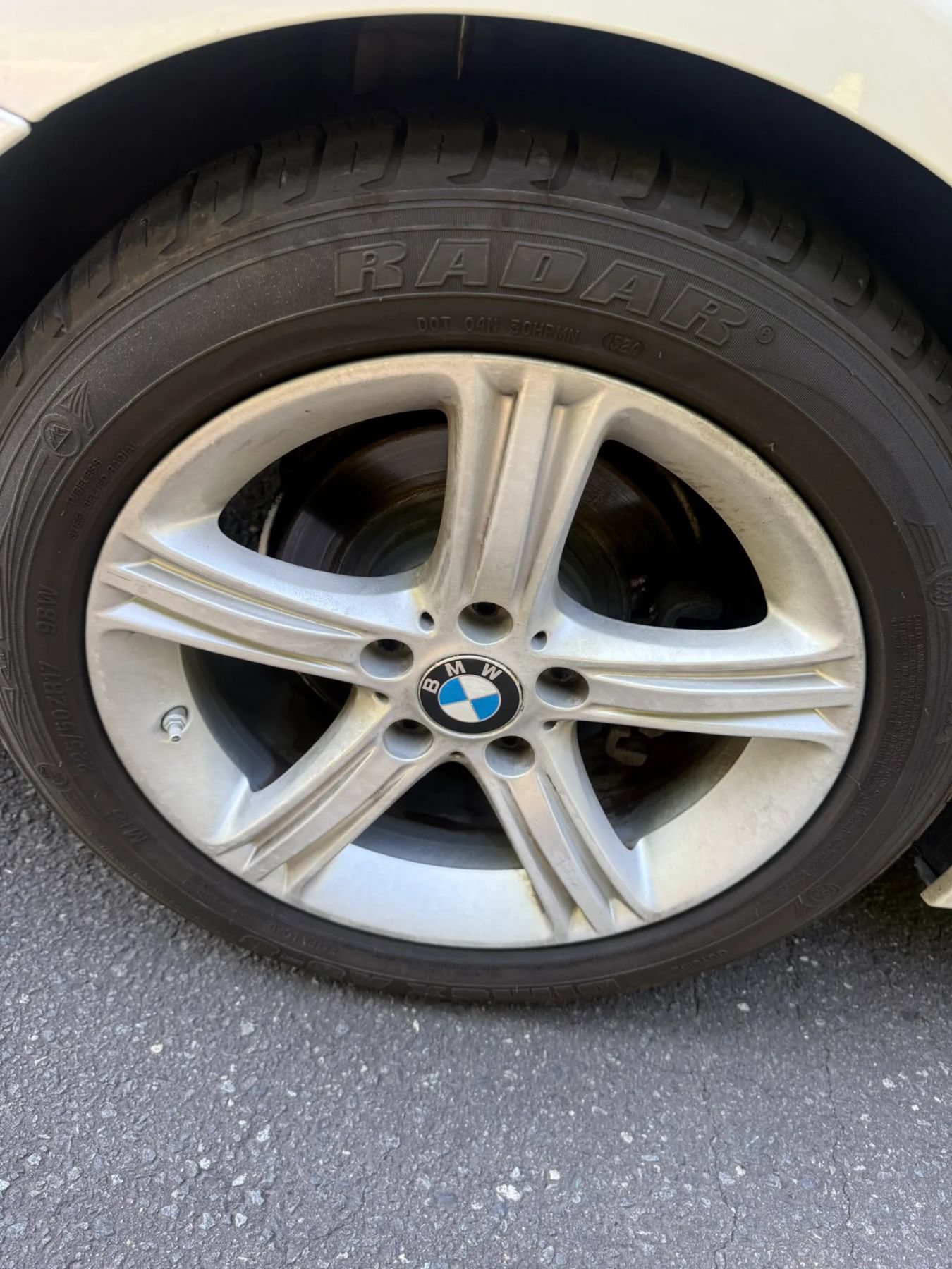 Used 2013 BMW 320i Sedan RWD image 29