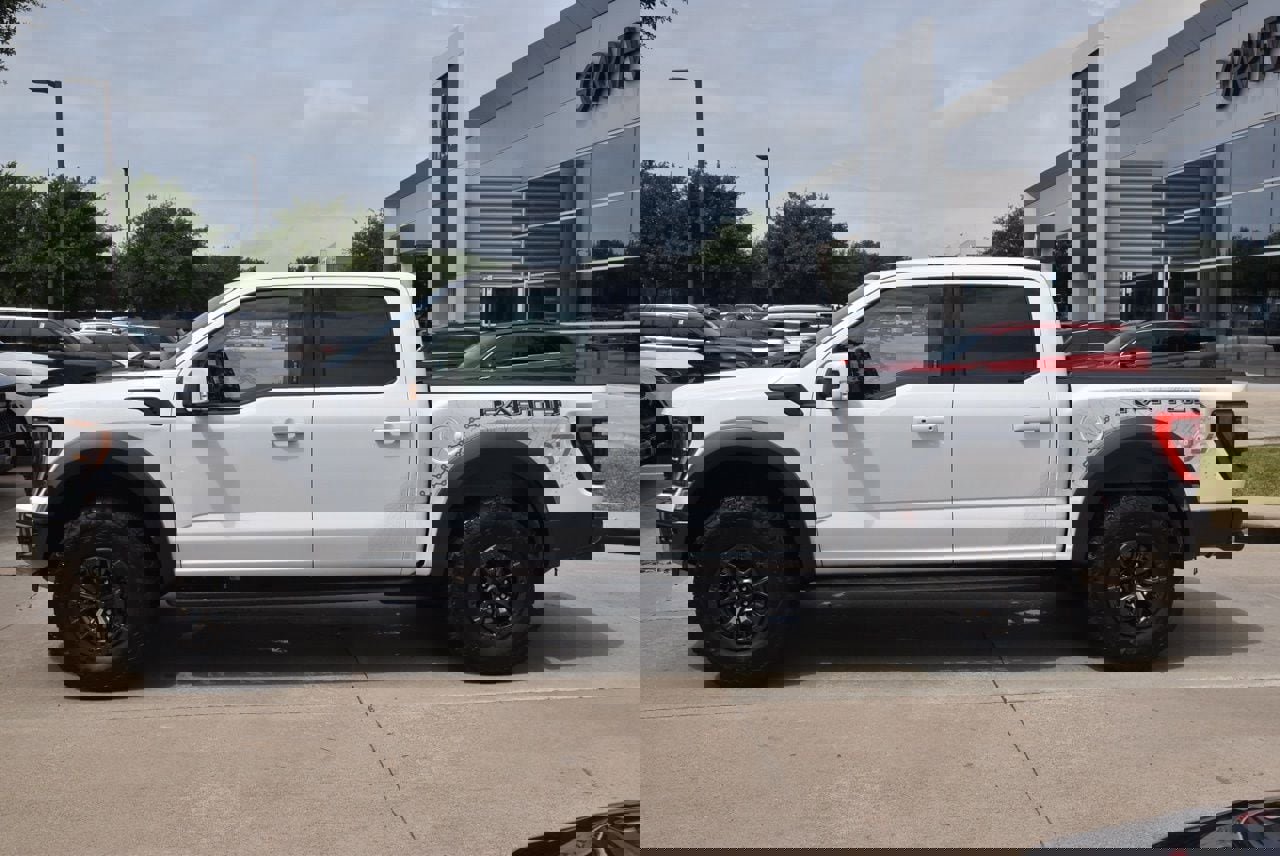 Used 2022 Ford F150 Raptor w/ Raptor 37 Performance Package AWD/4WD image 12