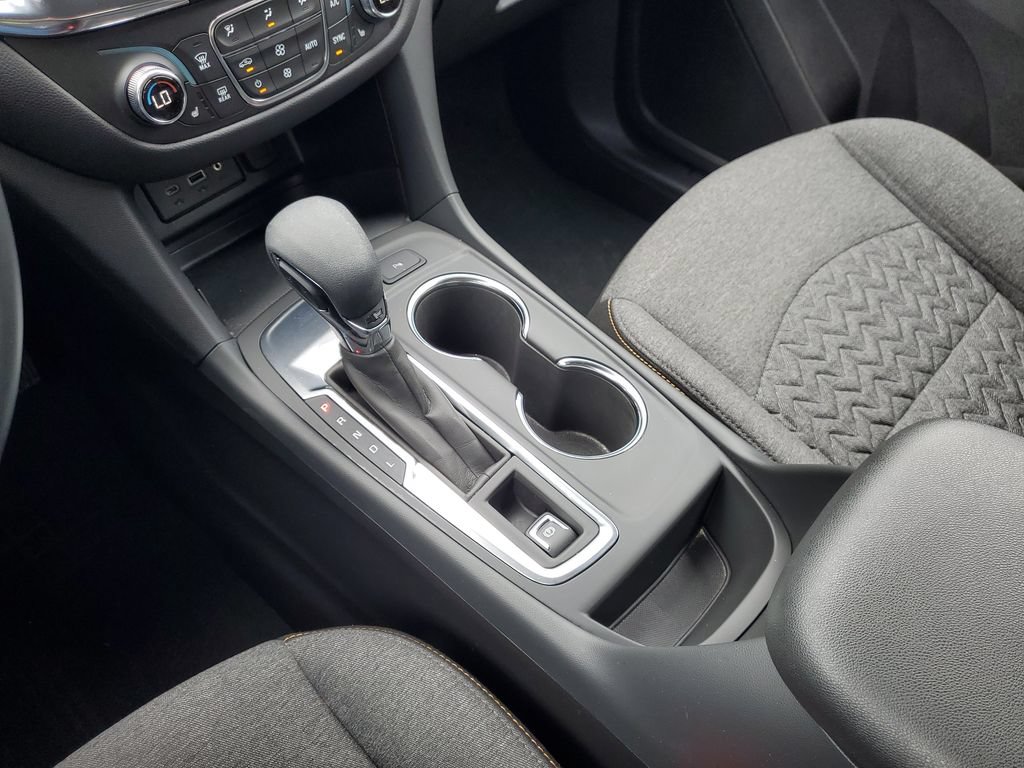 Used 2024 Chevrolet Equinox LT w/ LPO, Floor Liner Package FWD image 28