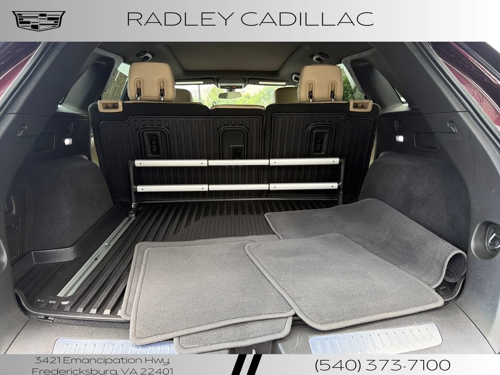 Used 2017 Cadillac XT5 Luxury FWD image 16