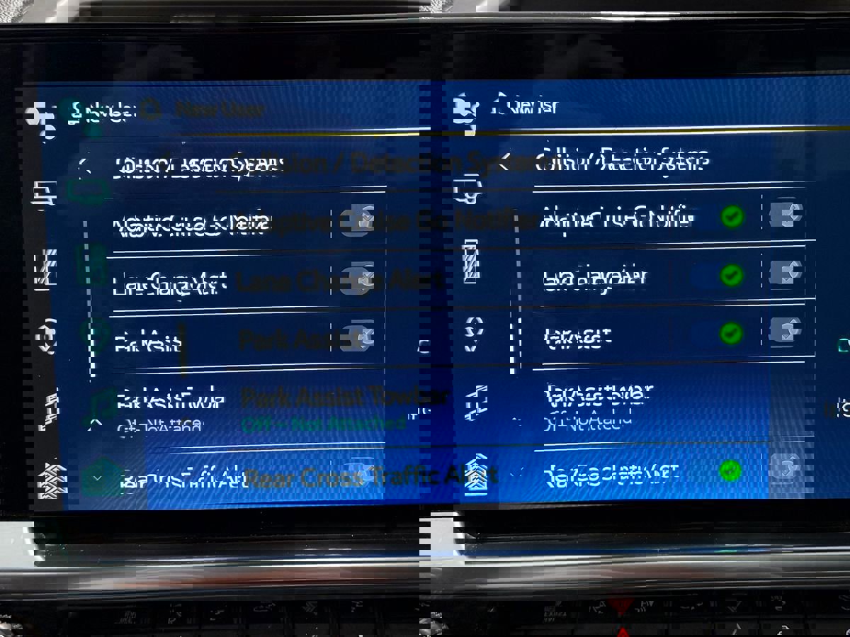 Used 2024 Chevrolet Silverado 2500 High Country w/ High Country Premium Package image 27