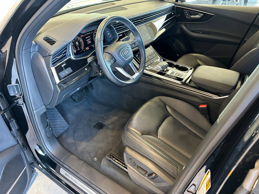 Used 2025 Audi Q7 Premium Plus image 12
