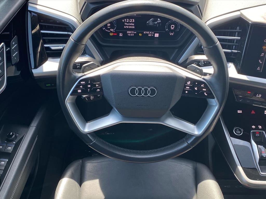 Used 2022 Audi Q4 e-tron Prestige image 6