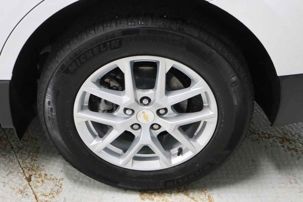 Used 2024 Chevrolet Equinox LS w/ Driver Confidence II Package FWD image 18