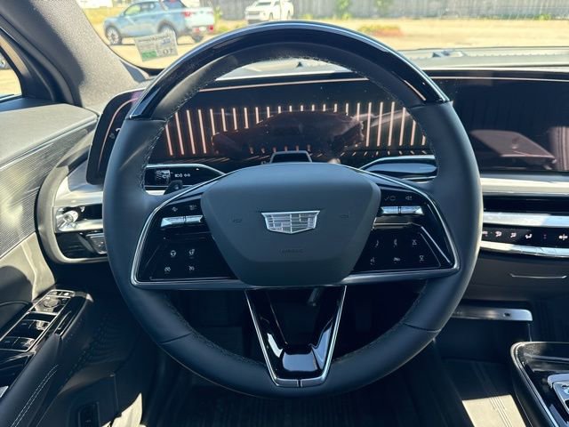 New 2026 Cadillac Lyriq Luxury w/ LPO, Floor Liner Package image 19