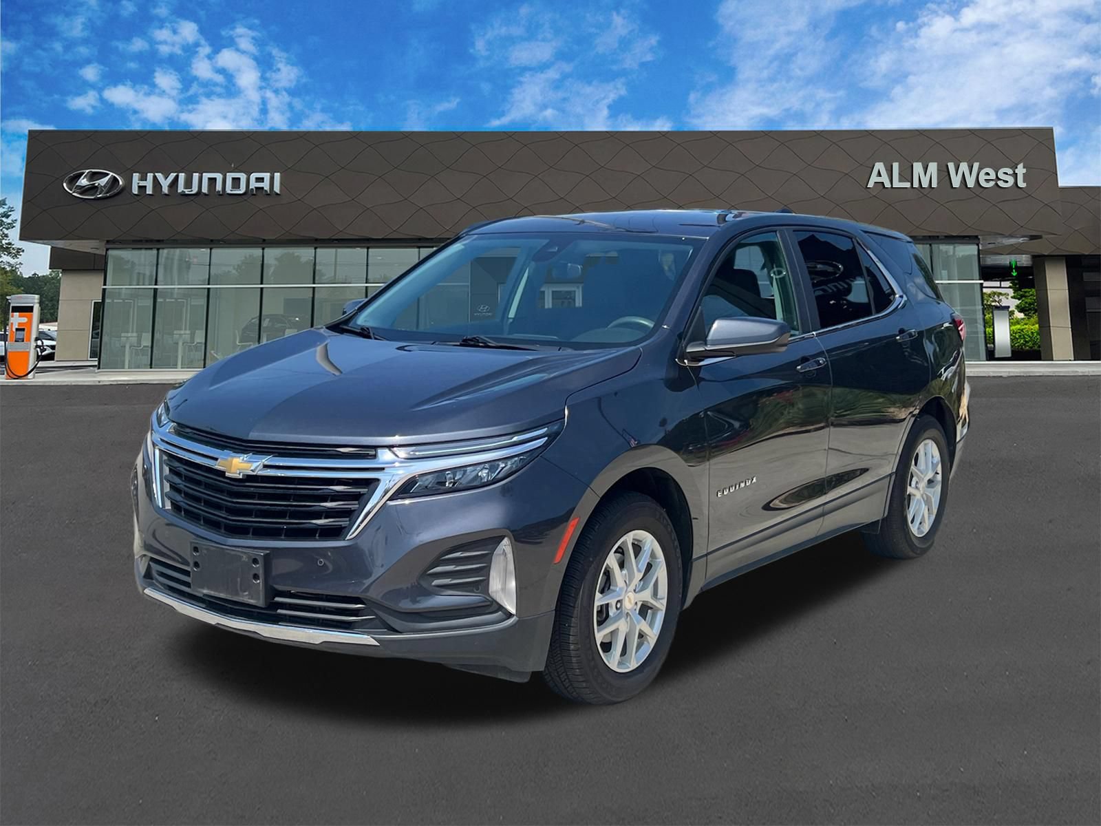 Used 2023 Chevrolet Equinox LT
