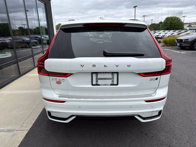 New 2027 Volvo XC60 B5 Ultra AWD/4WD image 4