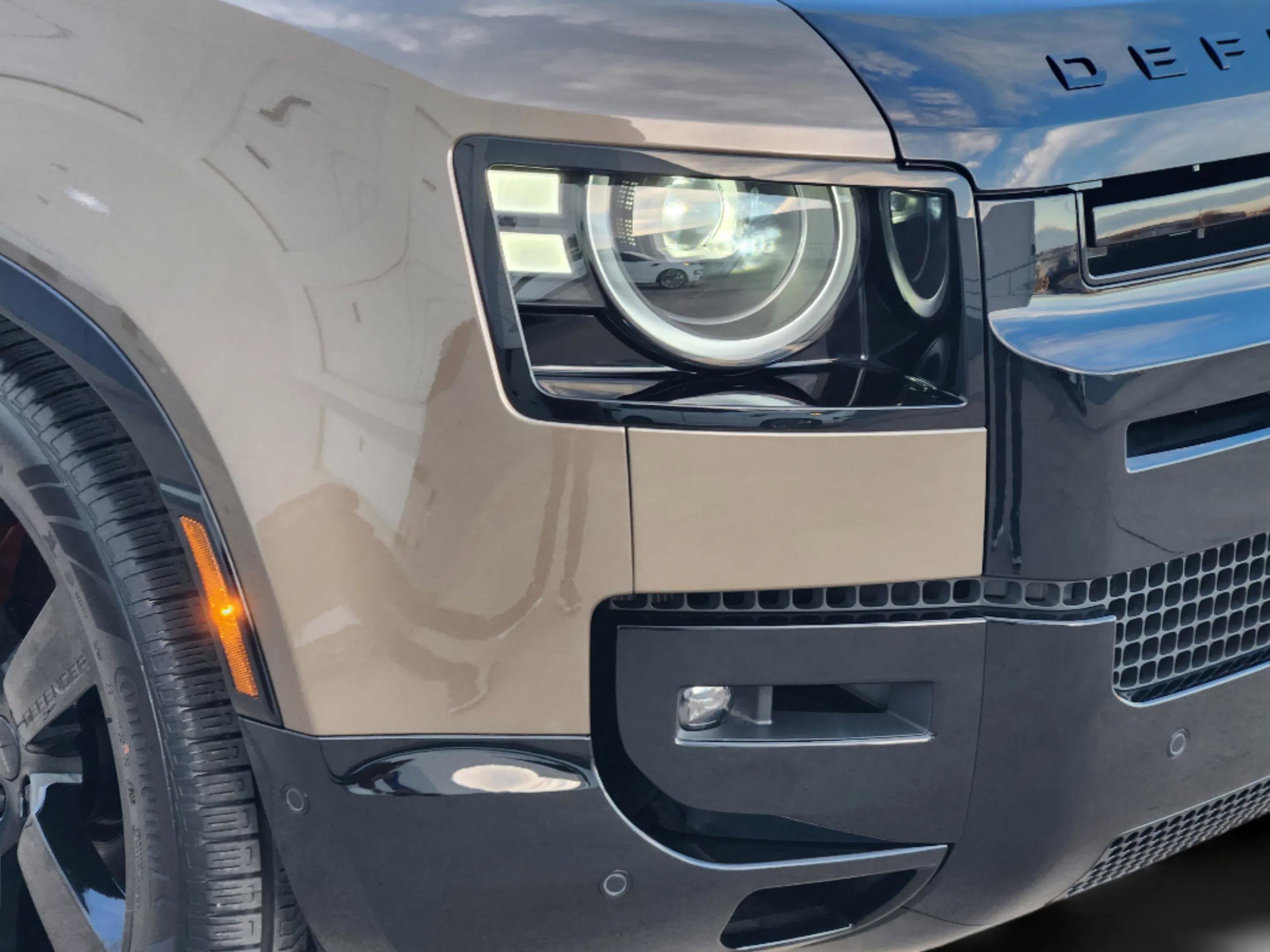 New 2026 Land Rover Defender 110 X AWD/4WD image 35
