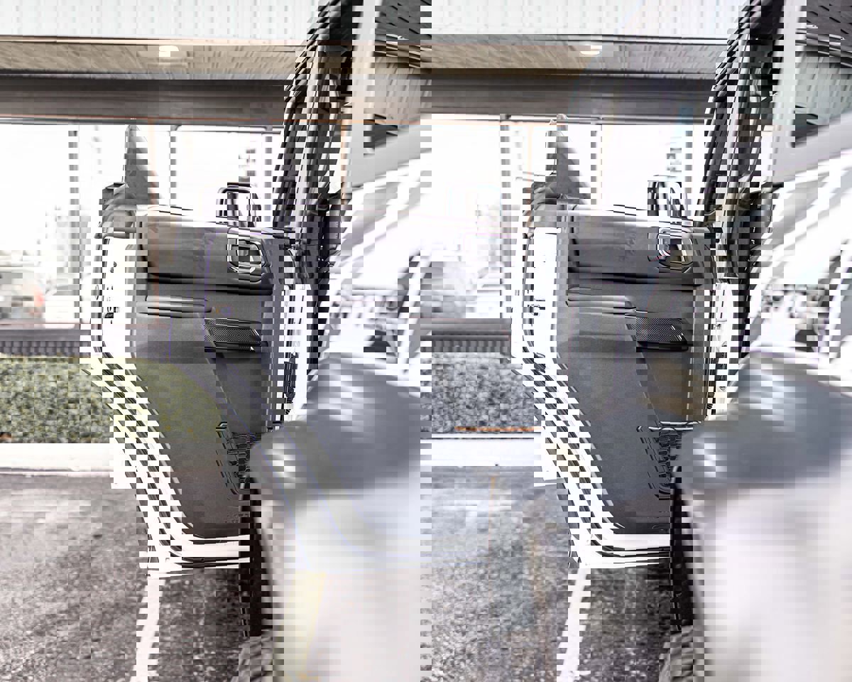 Used 2023 Ford Bronco Raptor image 37