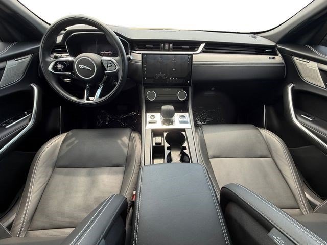 Used 2026 Jaguar F-PACE R-Dynamic S AWD/4WD image 12
