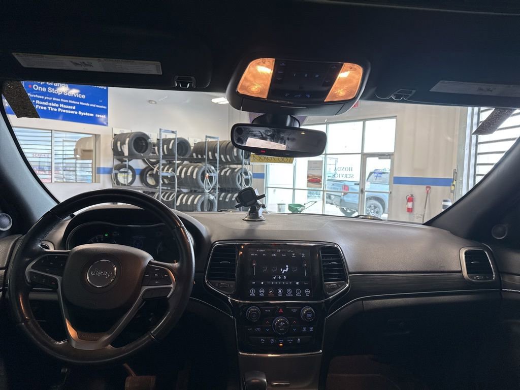 Used 2019 Jeep Grand Cherokee Limited w/ Luxury Group II image 4