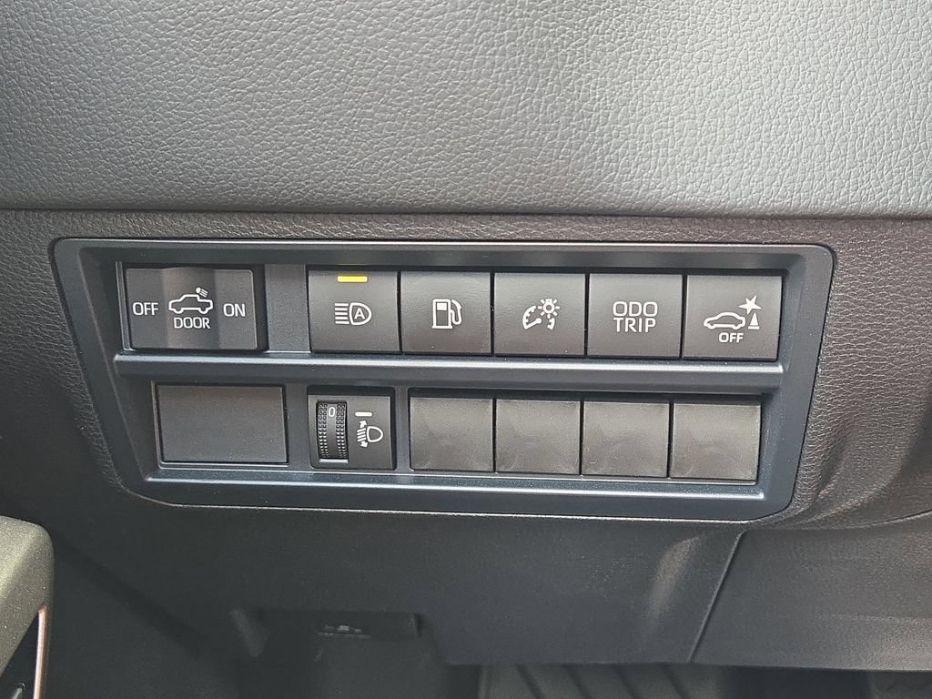 Used 2026 Toyota Tundra Limited w/ Limited PVM Package AWD/4WD image 22