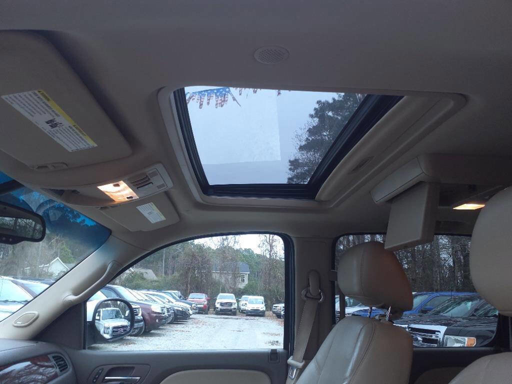 Used 2014 GMC Yukon XL SLT image 17