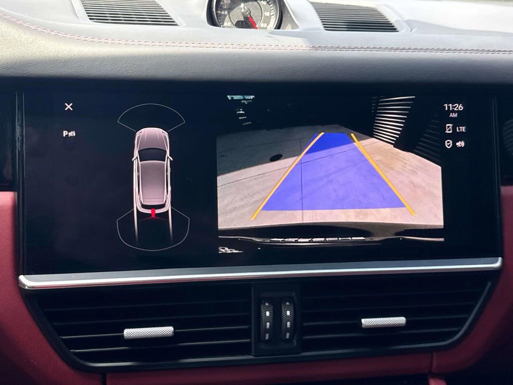 Certified 2023 Porsche Cayenne GTS AWD/4WD image 26