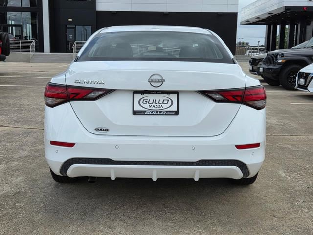 Used 2025 Nissan Sentra SV image 6