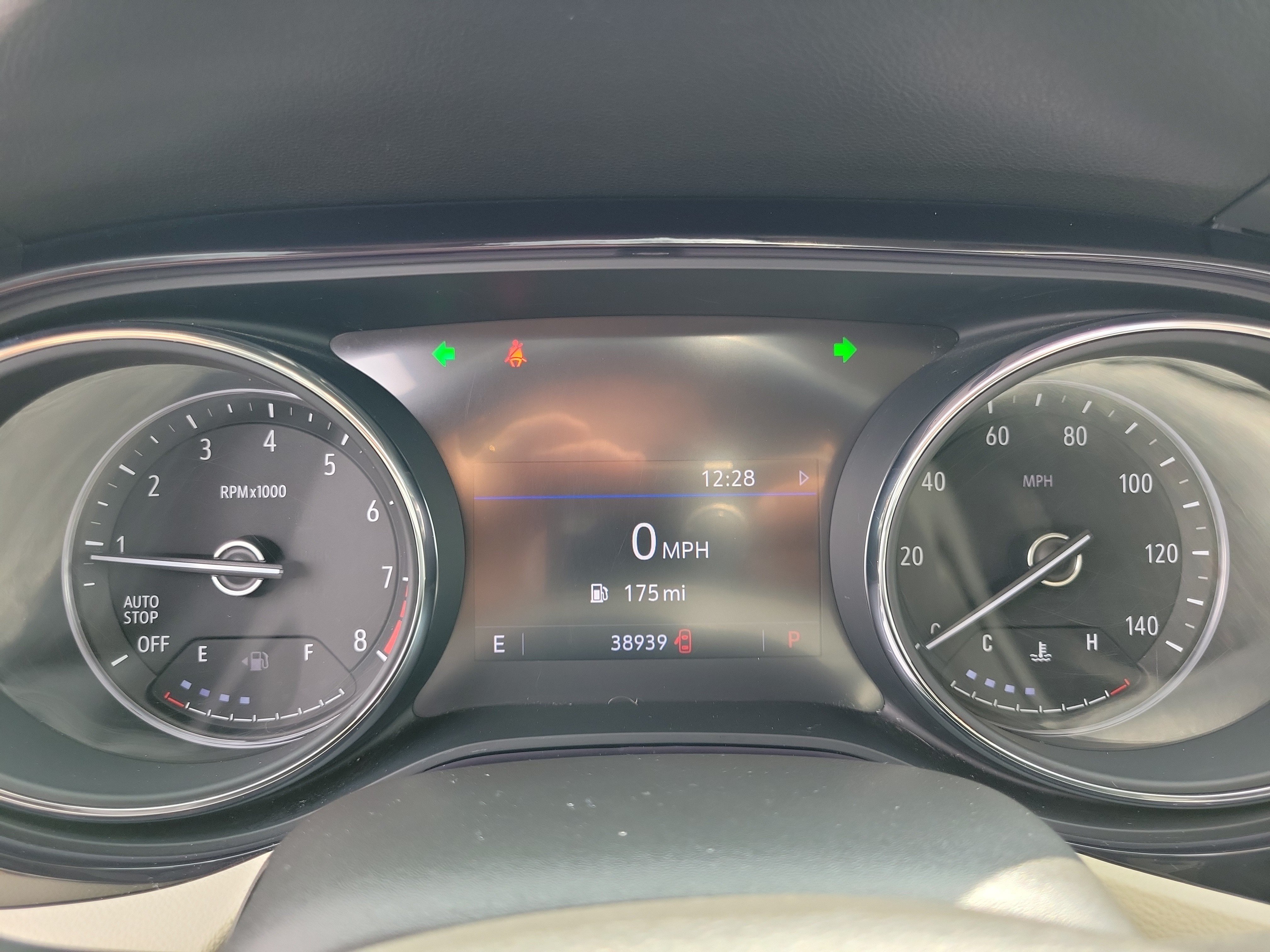 Used 2020 Buick Encore GX Preferred w/ Cold Weather Comfort Package FWD image 24