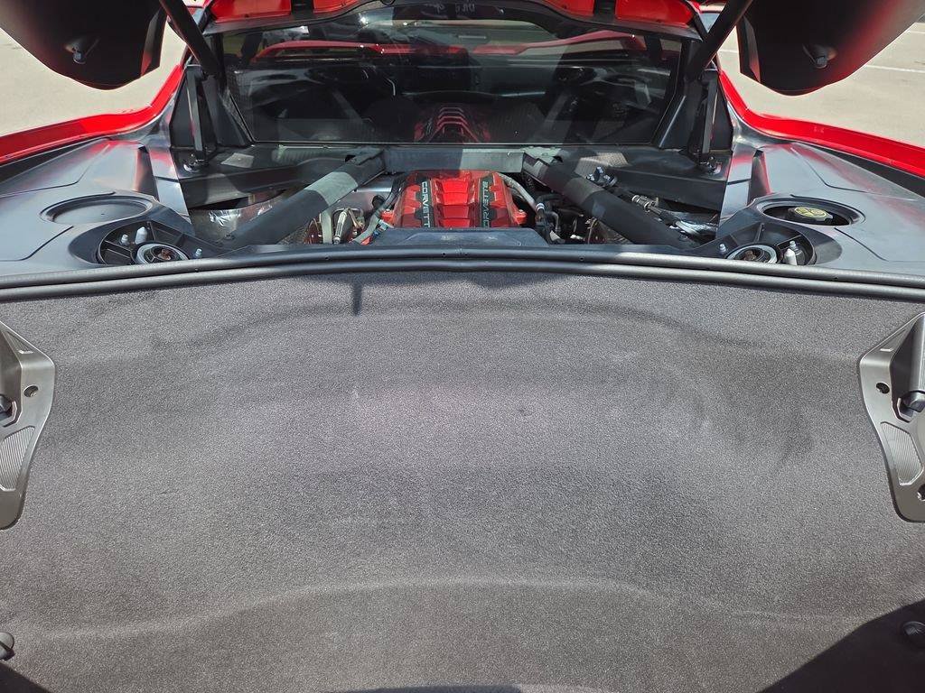 Used 2022 Chevrolet Corvette Stingray Preferred Cpe w/ Z51 Performance Package RWD image 40