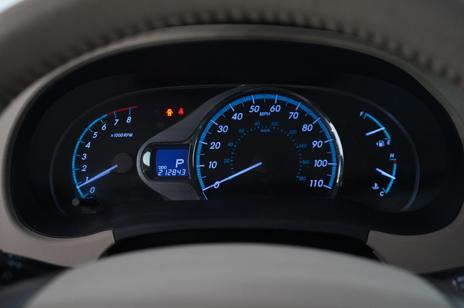 Used 2012 Toyota Sienna XLE image 19