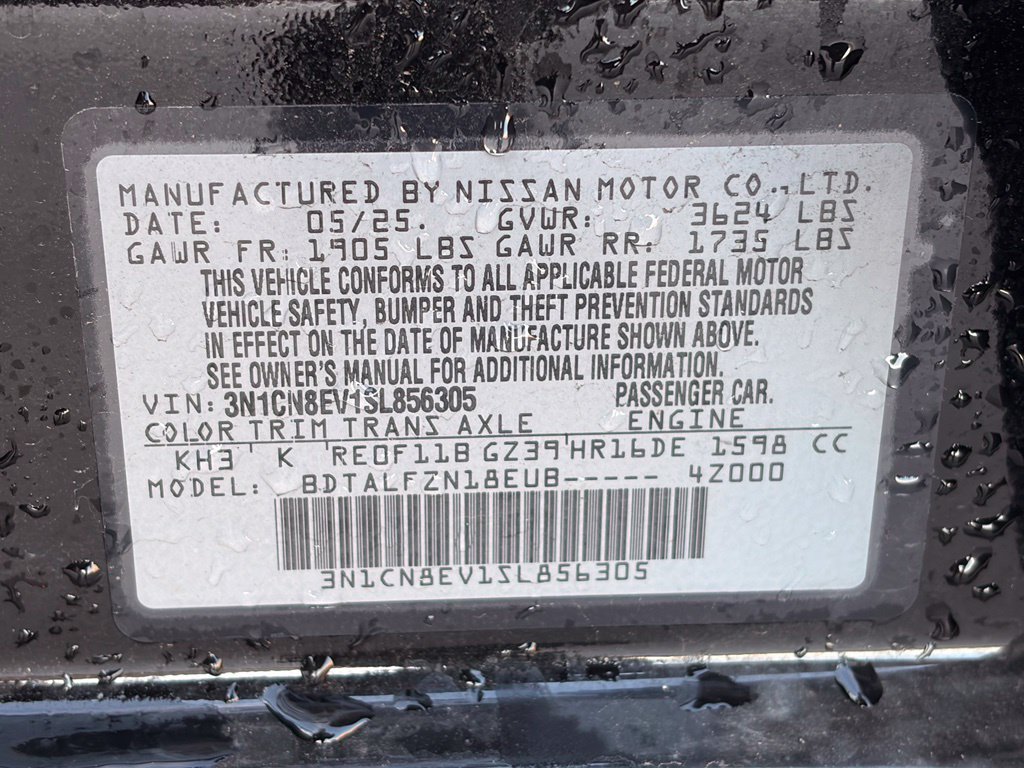 Used 2025 Nissan Versa SV w/ Trunk Package FWD image 18