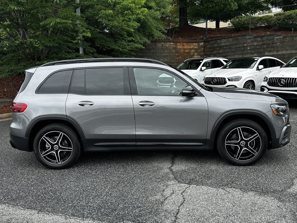 Certified 2025 Mercedes-Benz GLB 250 image 9