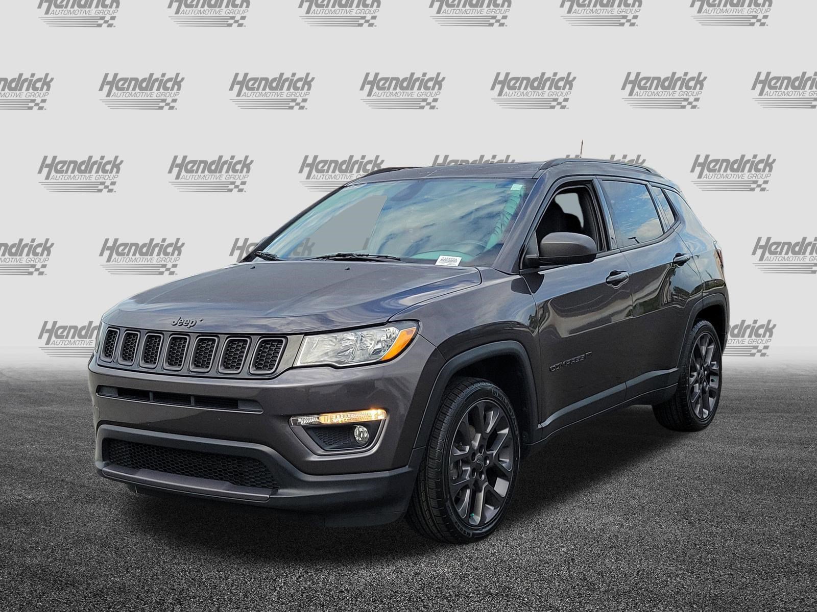 Used 2021 Jeep Compass Latitude FWD image 3