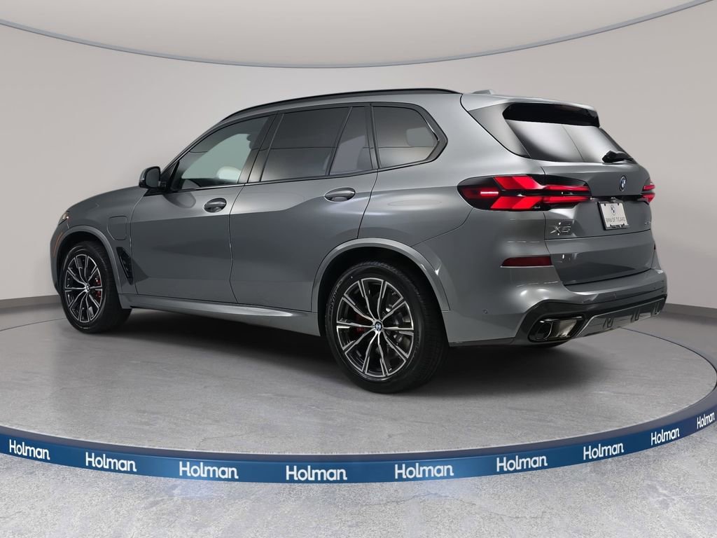 New 2026 BMW X5 xDrive50e w/ M Sport Package image 7