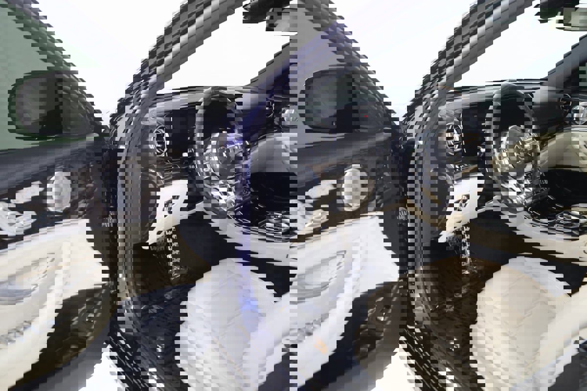 Used 2019 Mercedes-Benz E 63 AMG S image 74