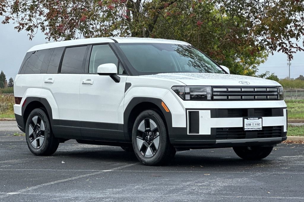 New 2026 Hyundai Santa Fe SE image 2