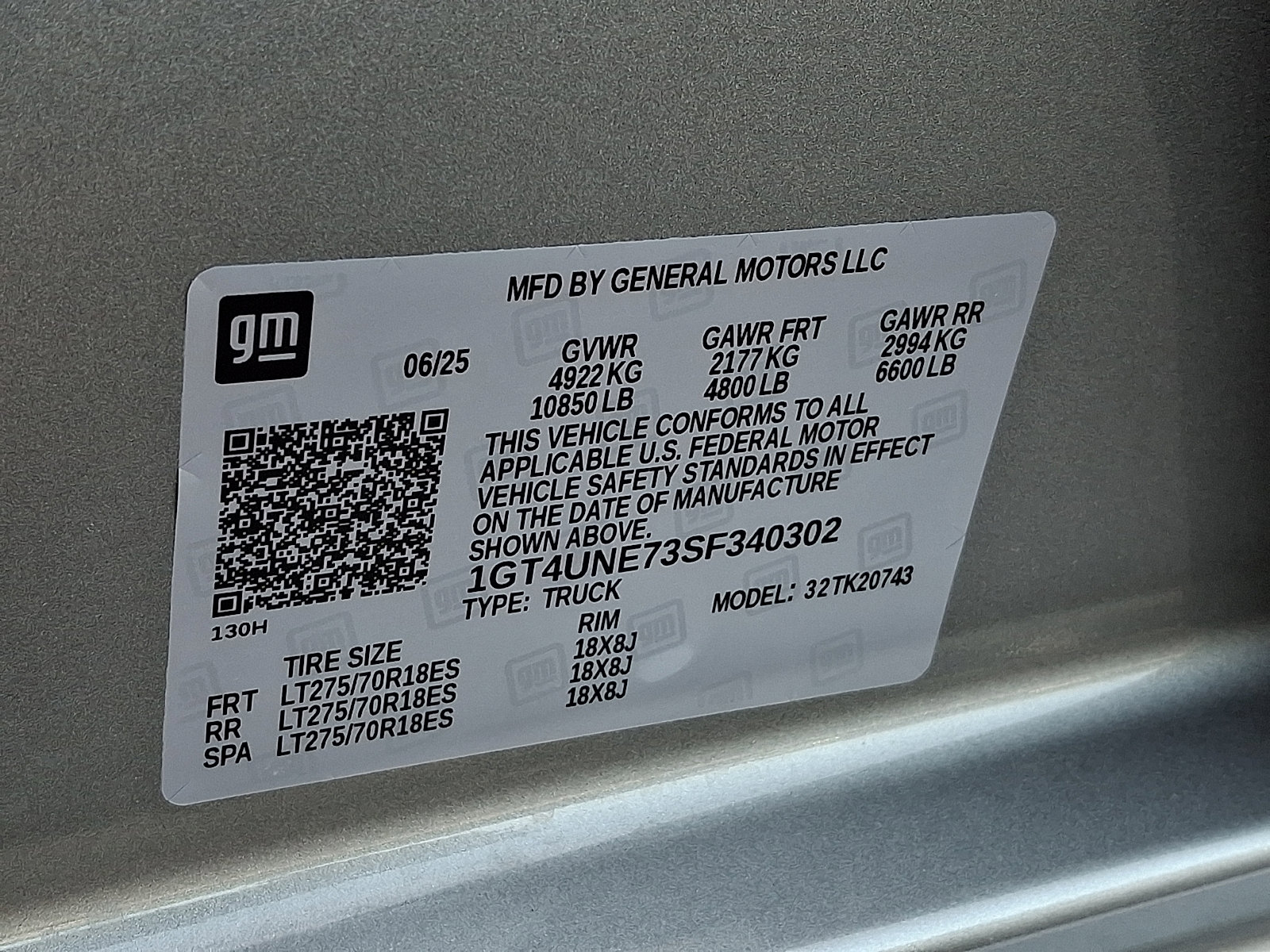 Certified 2025 GMC Sierra 2500 SLT w/ SLT Convenience Package image 33