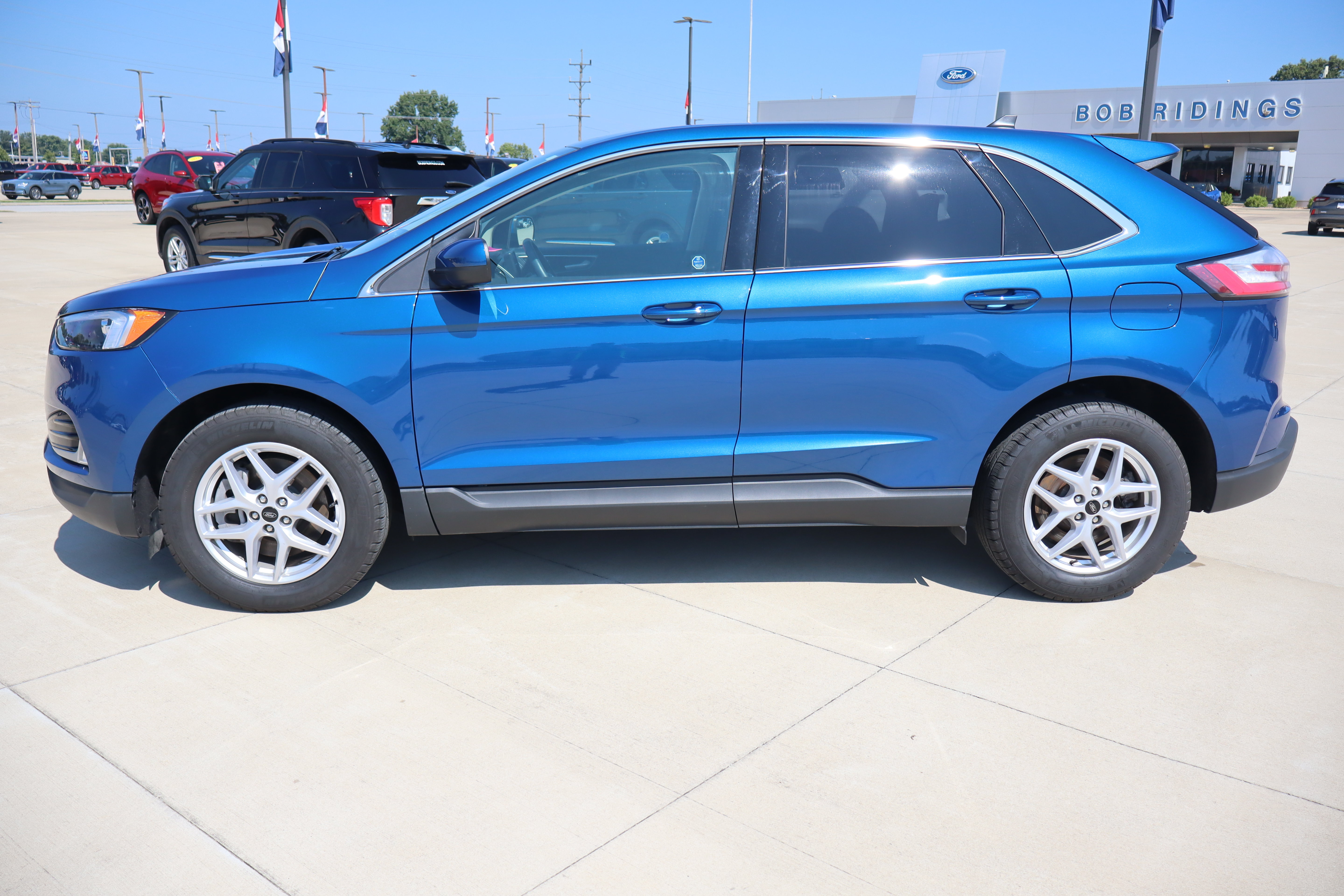 Used 2024 Ford Edge SEL w/ Convenience Package AWD/4WD image 8