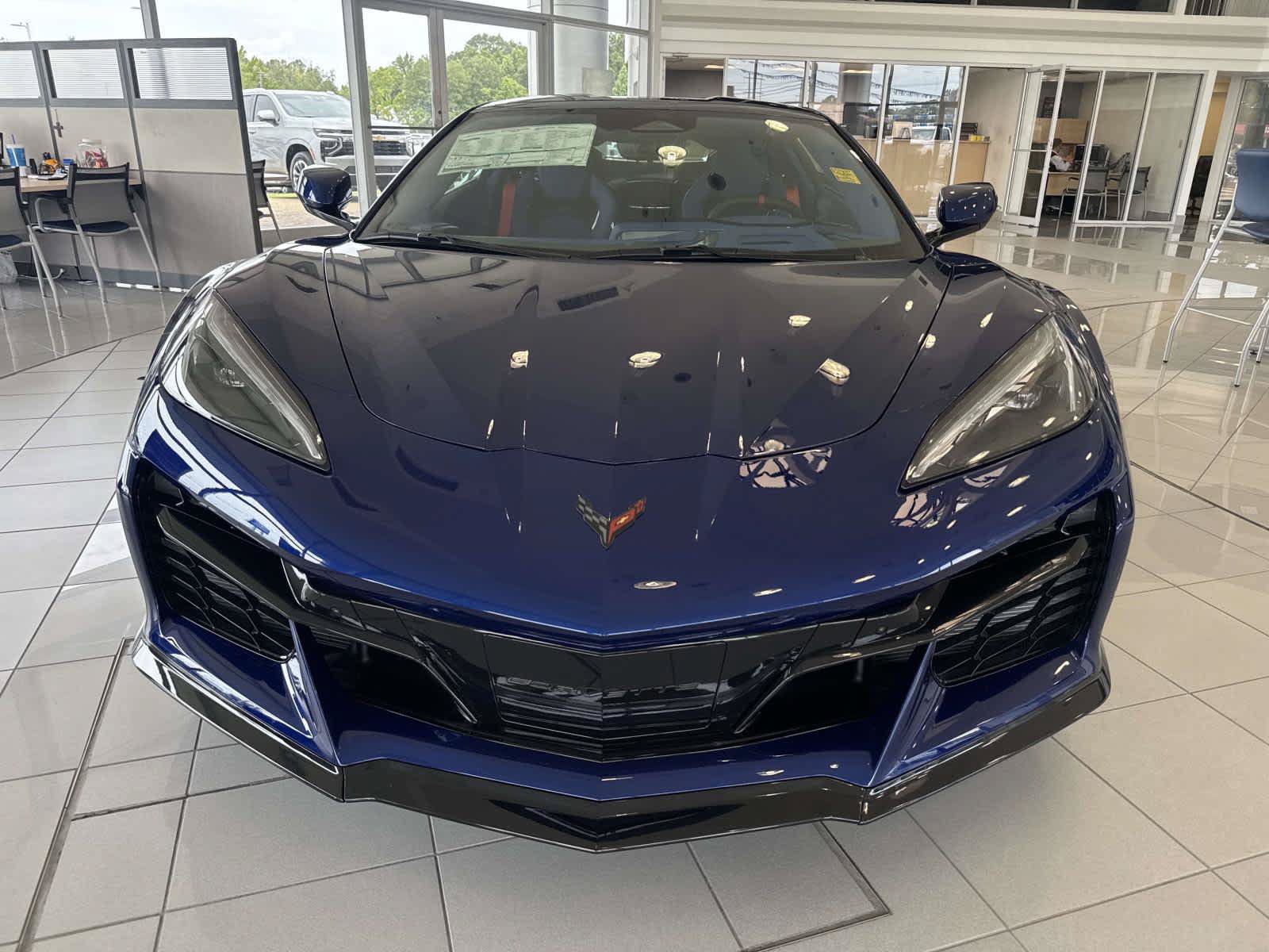 New 2027 Chevrolet Corvette Grand Sport w/ Grand Sport Launch Edition RWD image 2