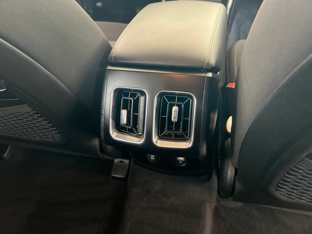 Certified 2022 Kia Sorento LX FWD image 19