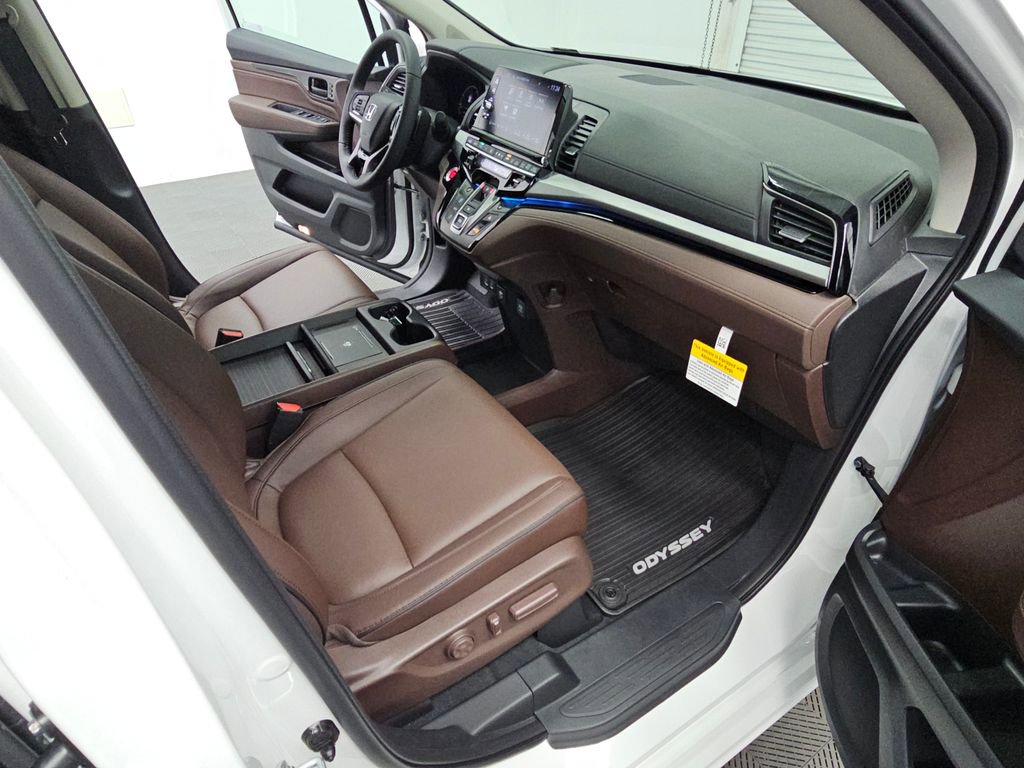 New 2026 Honda Odyssey Touring image 39