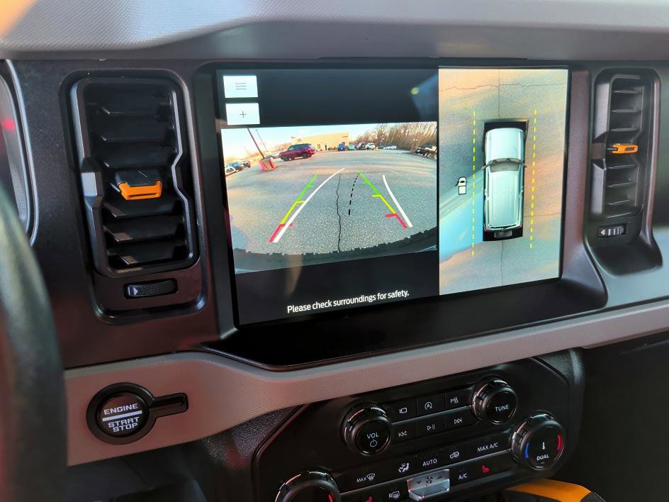 Used 2022 Ford Bronco Badlands image 23