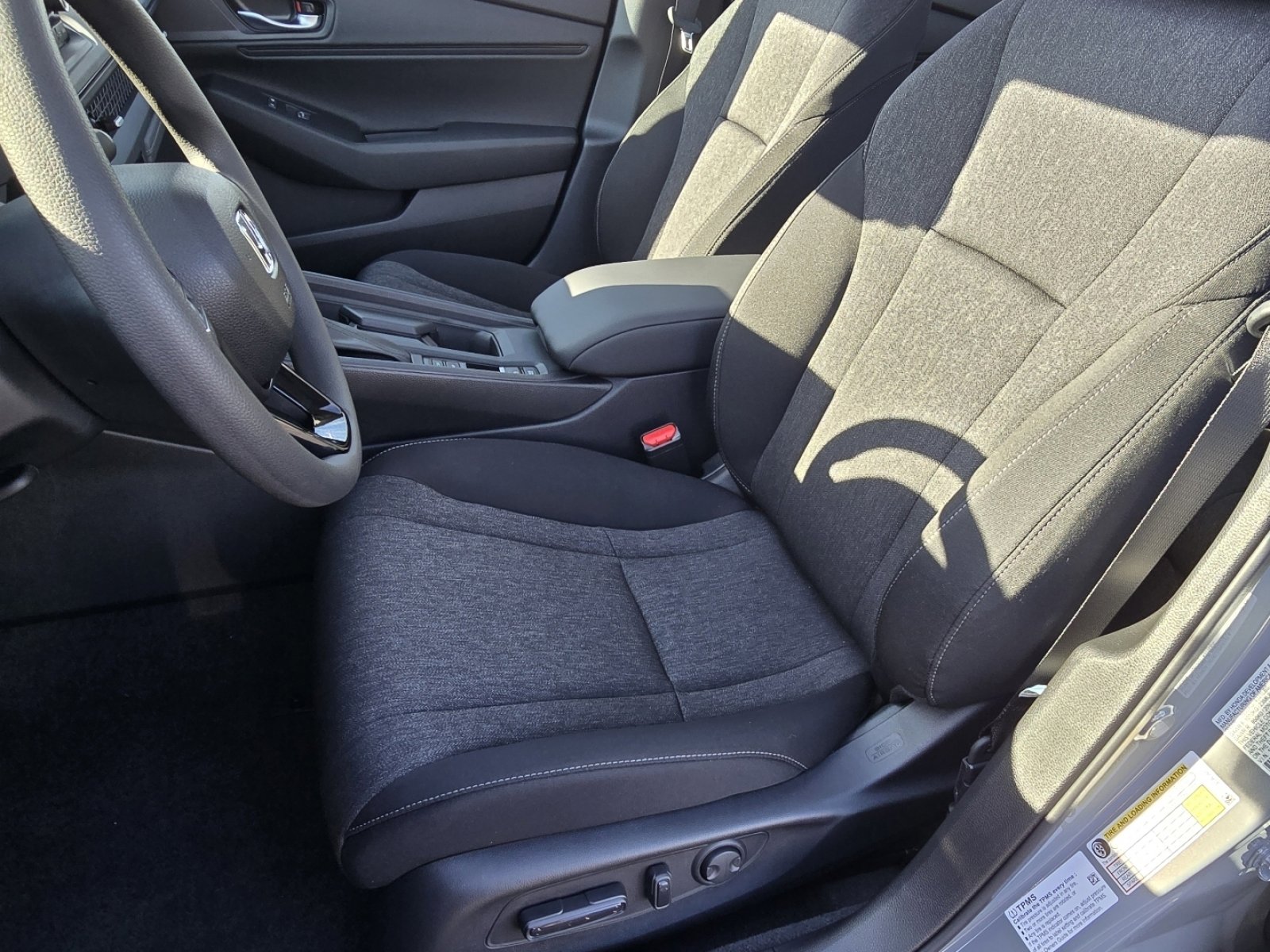 New 2025 Honda Accord SE image 23