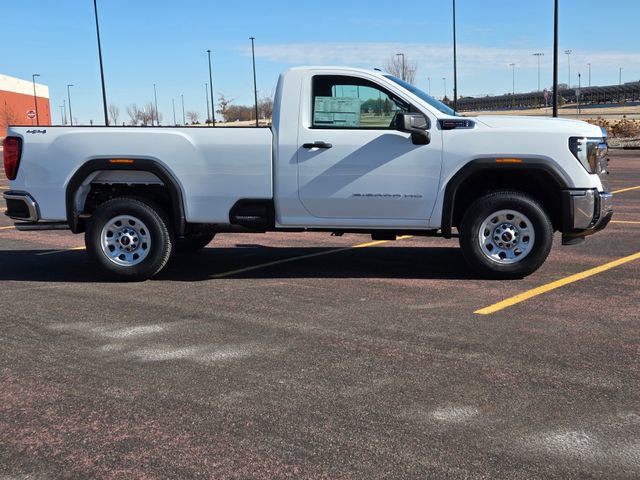 New 2026 GMC Sierra 3500 Pro image 2