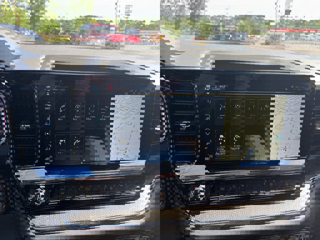 New 2026 Chevrolet Silverado 2500 ZR2 AWD/4WD image 19