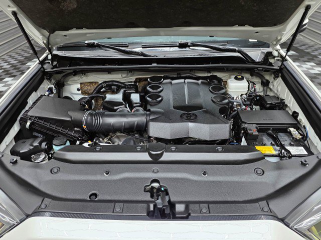 Used 2023 Toyota 4Runner Limited AWD/4WD image 42