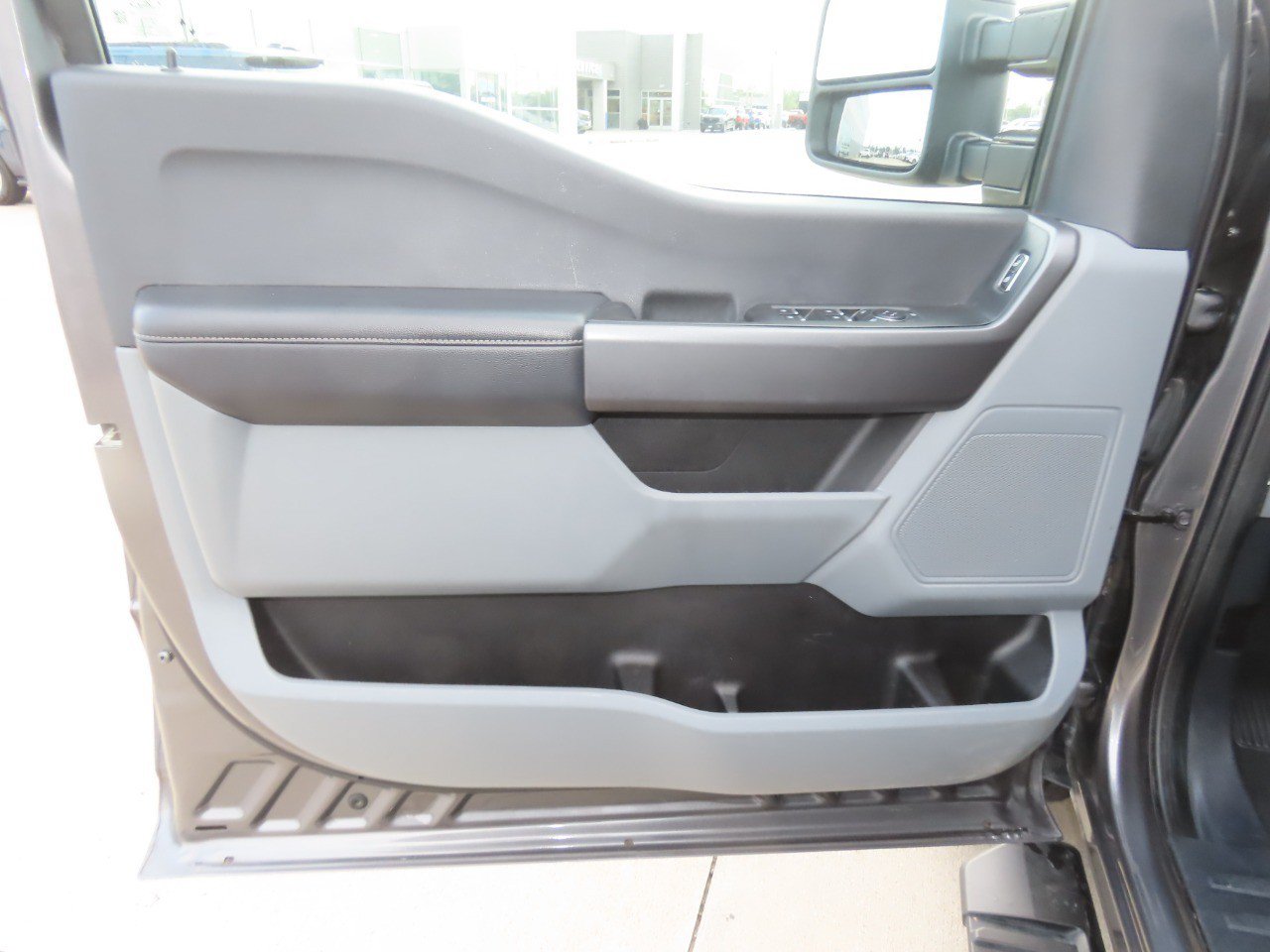 Used 2025 Ford F250 XLT AWD/4WD image 24