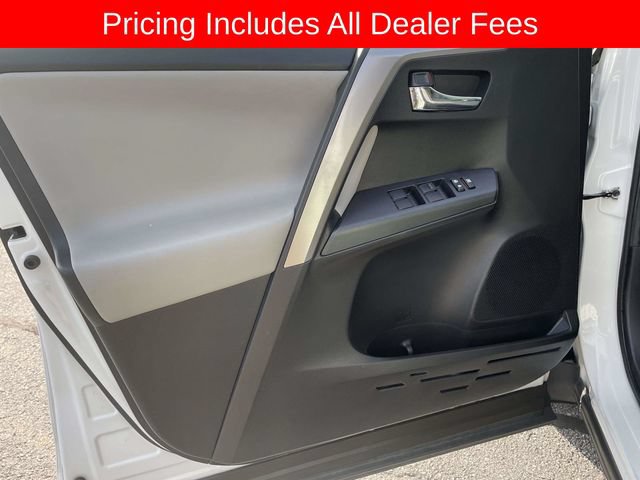 Used 2017 Toyota RAV4 XLE w/ Convenience Package AWD/4WD image 19