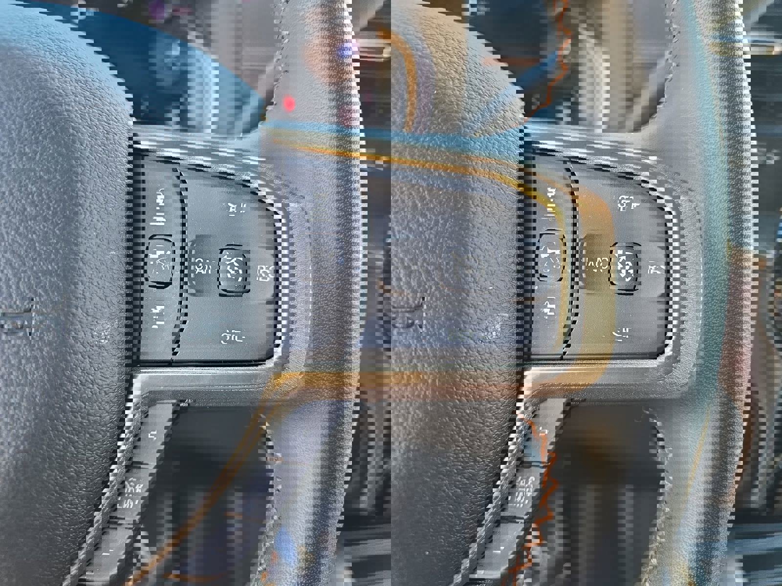 Used 2024 RAM 2500 Limited w/ Safety Group image 19