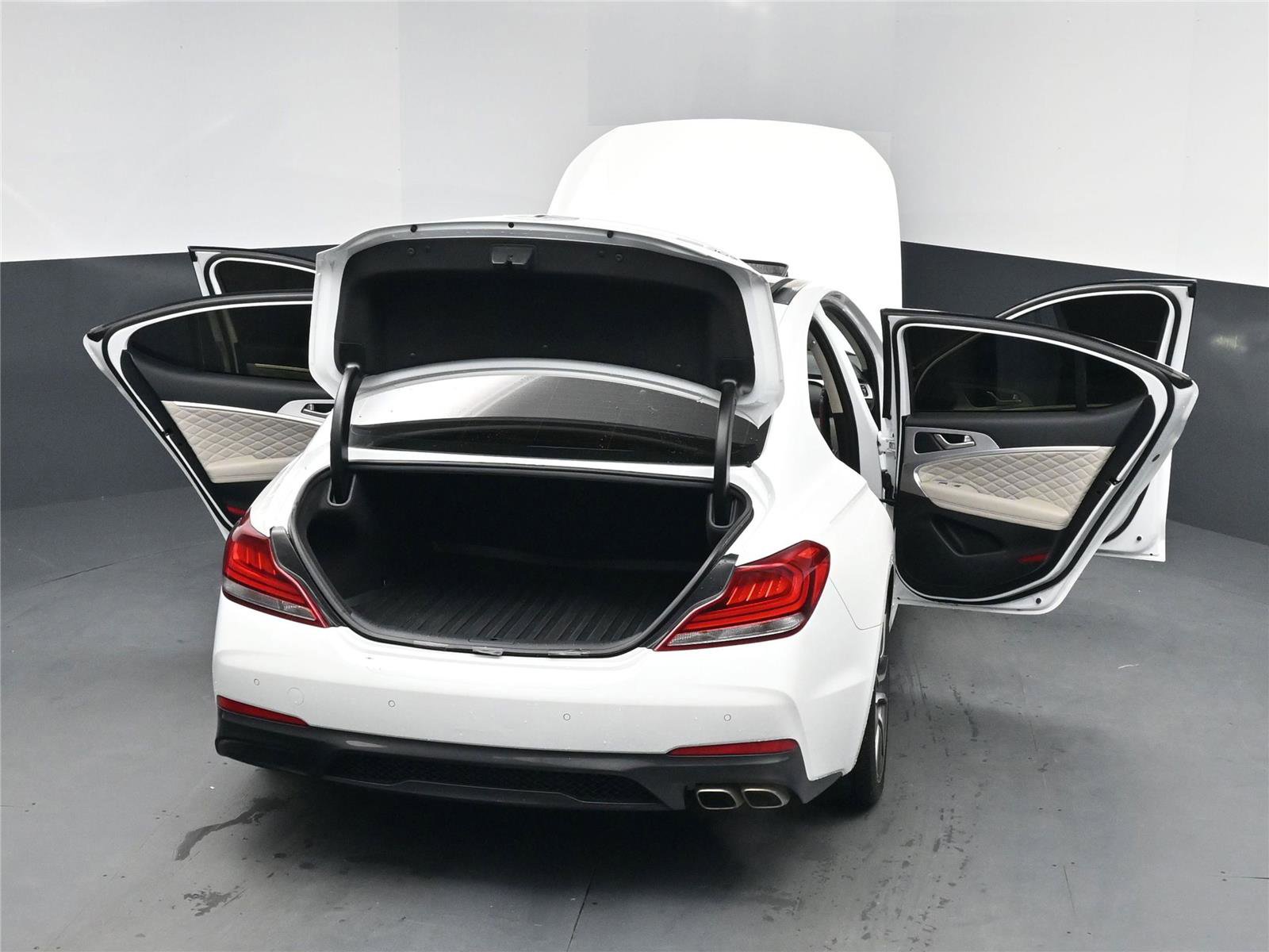 Used 2021 Genesis G70 2.0T w/ Prestige Package image 28