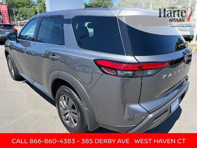 Certified 2024 Nissan Pathfinder S AWD/4WD image 6