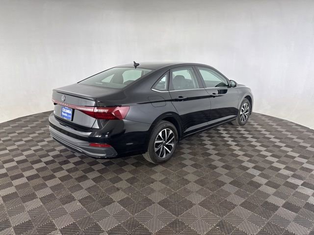 Used 2025 Volkswagen Jetta S image 6