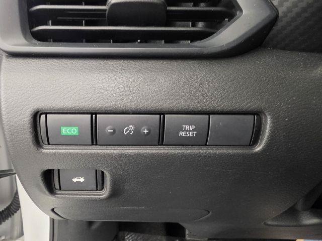 Used 2025 Nissan Sentra S FWD image 20