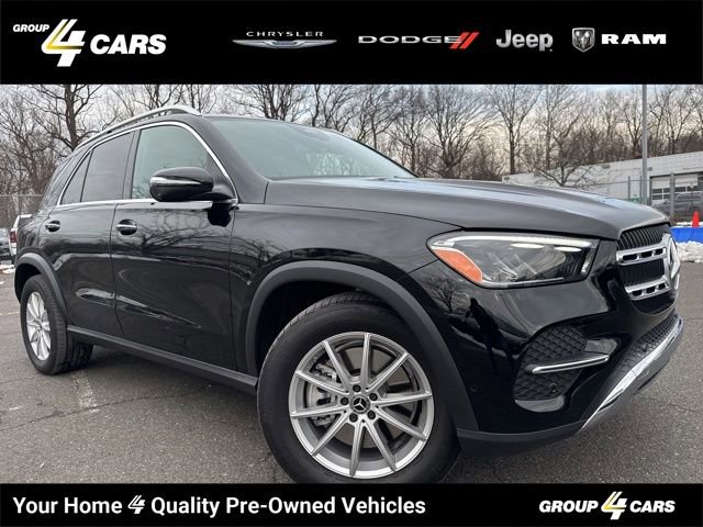 Used 2025 Mercedes-Benz GLE 450e 4MATIC image 1