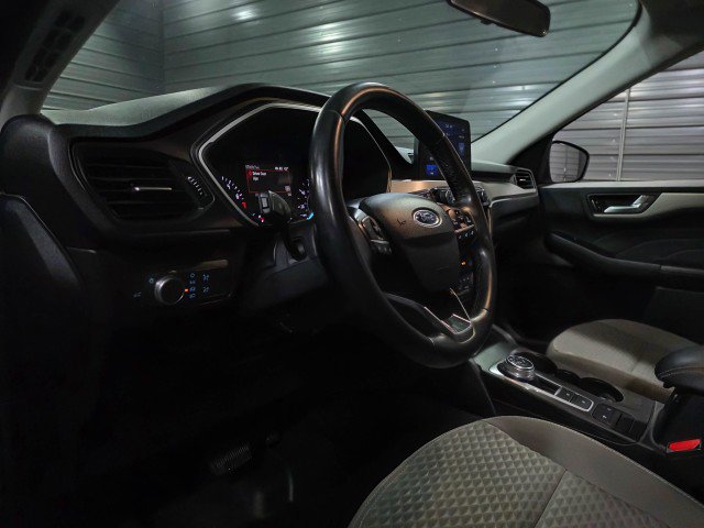 Used 2021 Ford Escape SE w/ Convenience Package image 10
