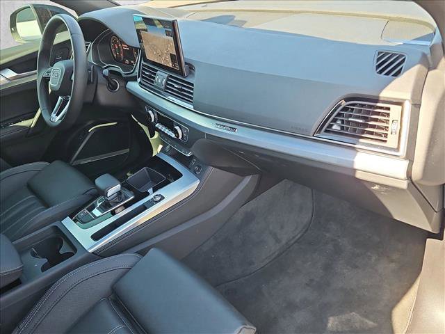Certified 2025 Audi Q5 2.0T Premium Plus w/ Premium Plus Package image 24