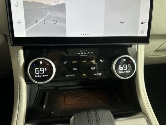 New 2026 Jaguar F-PACE R-Dynamic S AWD/4WD image 29