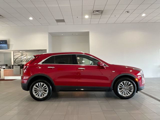 Certified 2024 Cadillac XT4 Premium Luxury FWD image 7
